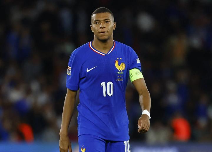 姆巴佩赛事官方发布比分优势明显新规，G2争议不断！的简单介绍